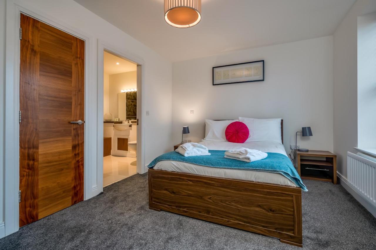 Fitzrovia Mansion Apartments In Belfast'S Cathedral Quarter Екстер'єр фото