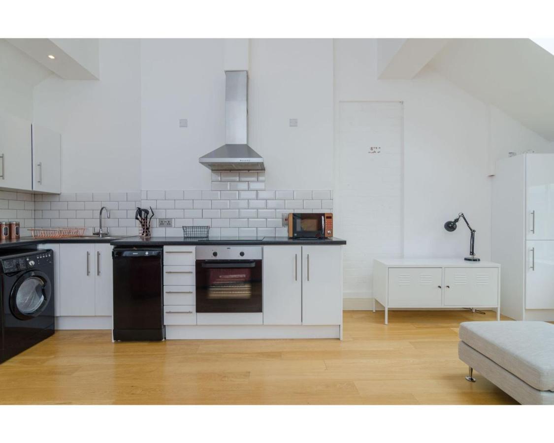 Fitzrovia Mansion Apartments In Belfast'S Cathedral Quarter Екстер'єр фото