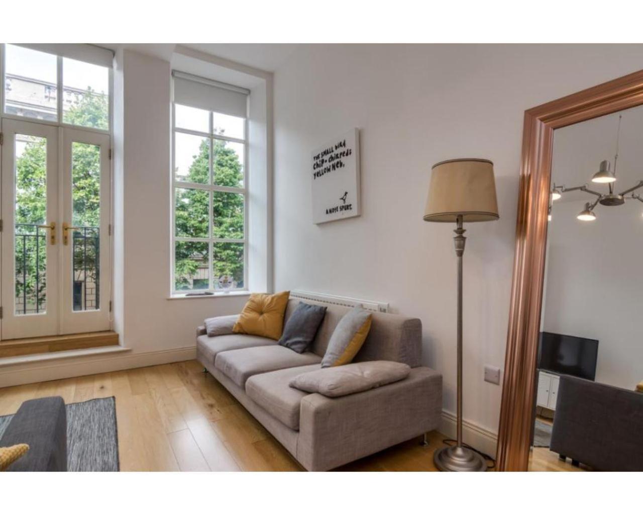 Fitzrovia Mansion Apartments In Belfast'S Cathedral Quarter Екстер'єр фото