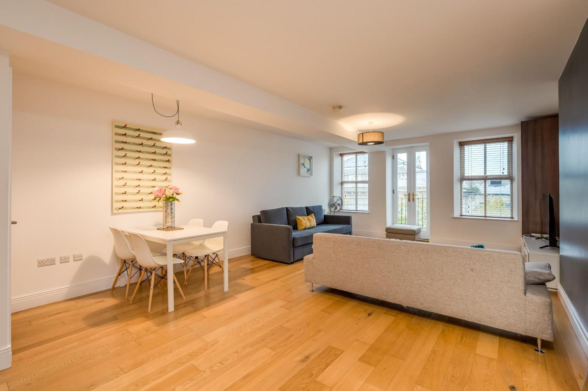 Fitzrovia Mansion Apartments In Belfast'S Cathedral Quarter Екстер'єр фото